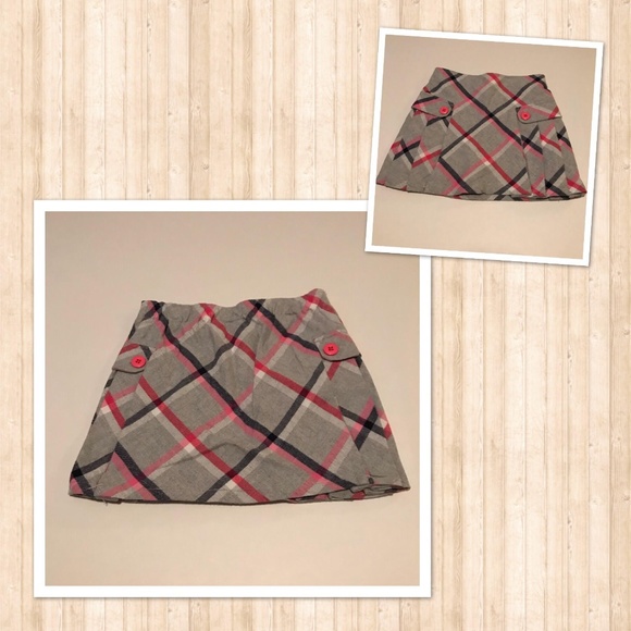 Plaid Pleated Skirt - Picture 2 of 2